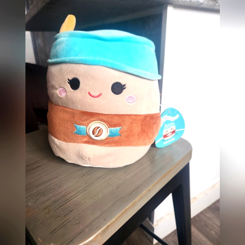 Hautley Squishmallow